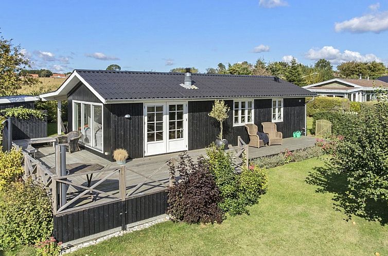 Vakantiehuis "Sinika" - 400m from the sea