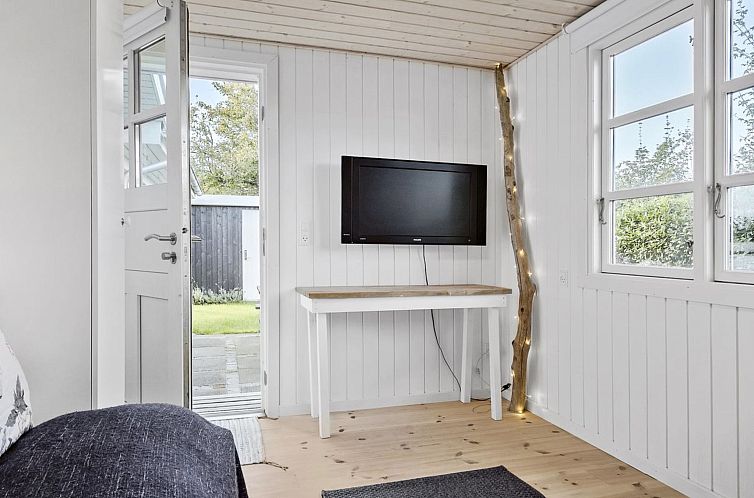 Vakantiehuis "Sinika" - 400m from the sea