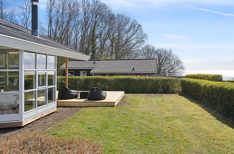 Vakantiehuis "Arnetta" - 150m from the sea