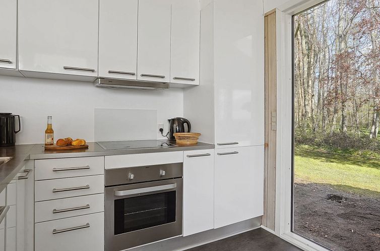 Vakantiehuis "Arnetta" - 150m from the sea