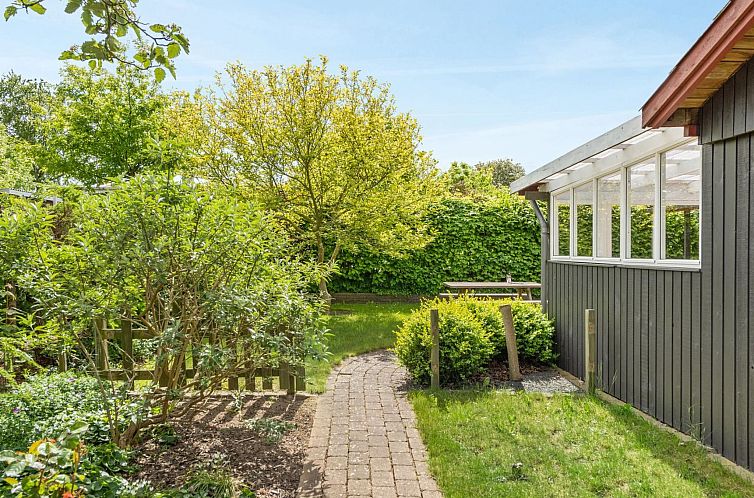 Vakantiehuis "Agnita" - 300m from the sea