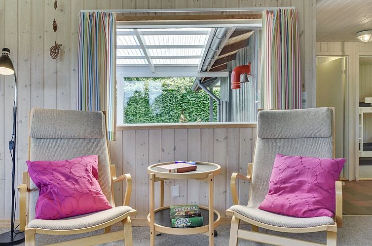 Vakantiehuis "Agnita" - 300m from the sea