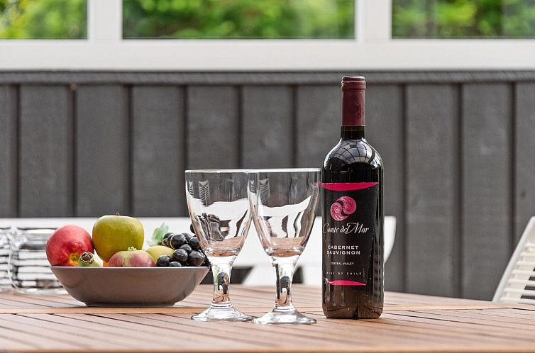 Vakantiehuis "Agnita" - 300m from the sea