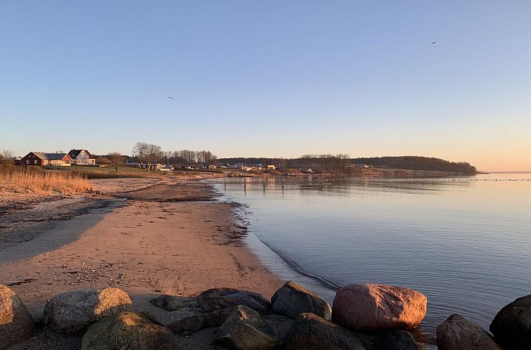 Vakantiehuis "Ovine" - 300m from the sea