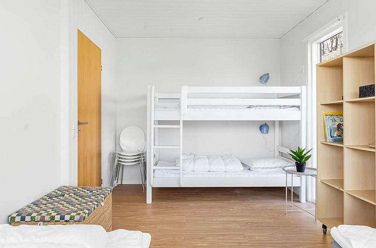 Vakantiehuis "Shania" - 300m from the sea
