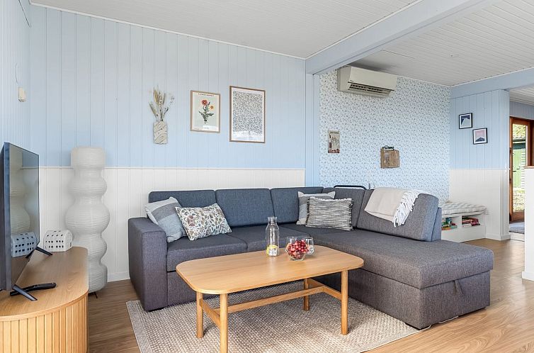 Vakantiehuis "Giselle" - 150m from the sea