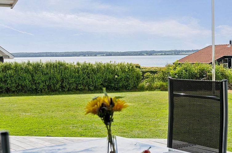 Vakantiehuis "Nahele" - 150m from the sea