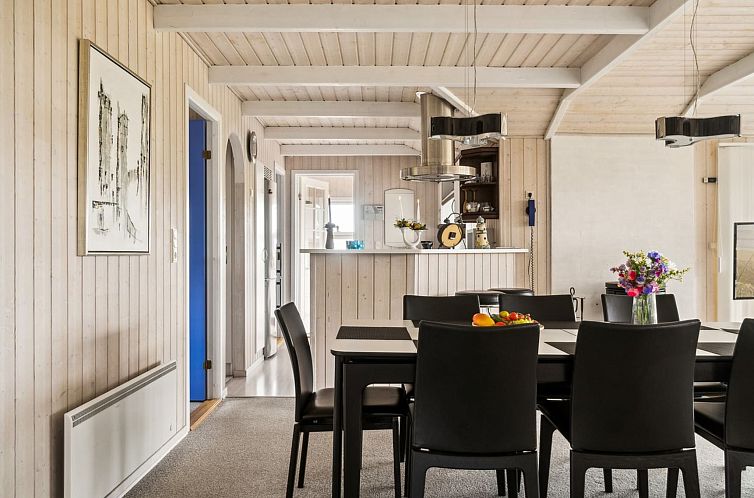 Vakantiehuis "Nahele" - 150m from the sea