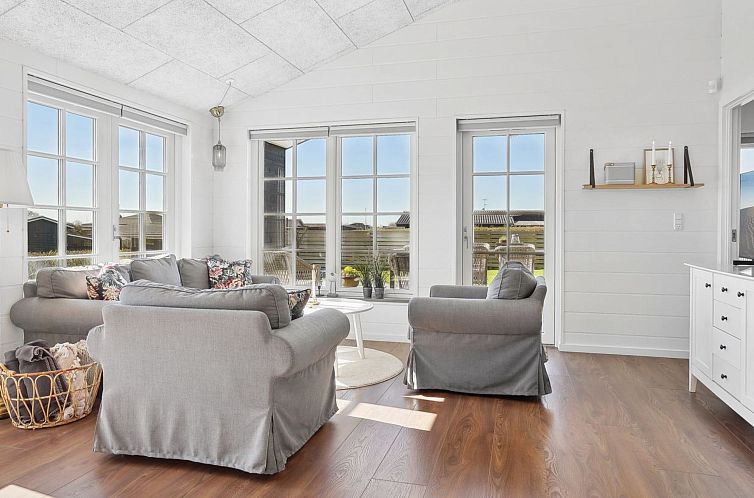 Vakantiehuis "Susana" - 50m from the sea