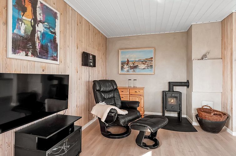 Vakantiehuis "Alpa" - 600m from the sea