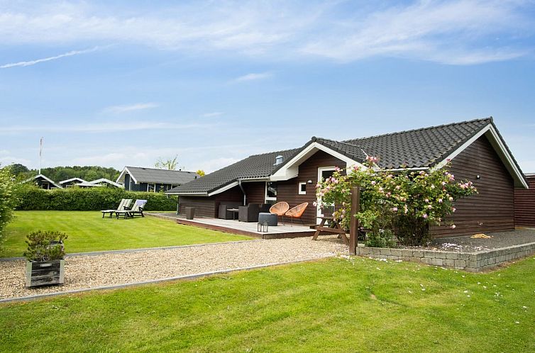 Vakantiehuis "Telli" - 350m from the sea