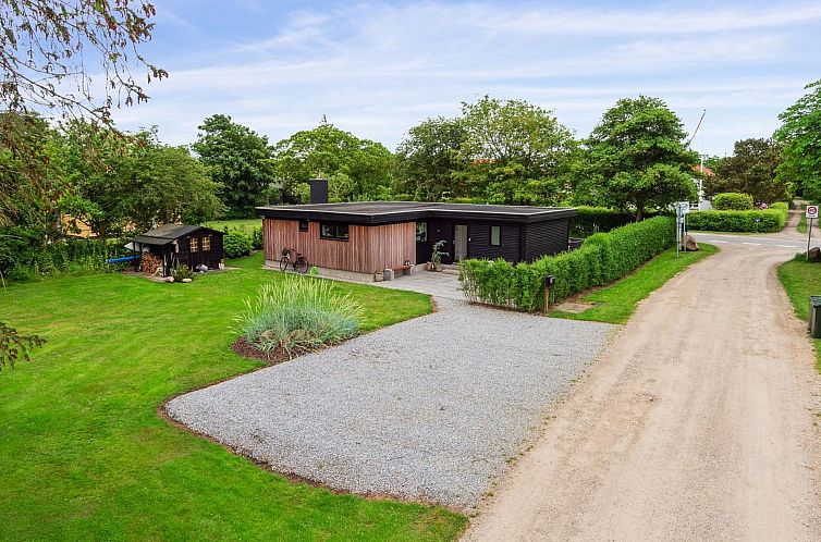 Vakantiehuis "Elma" - 350m from the sea