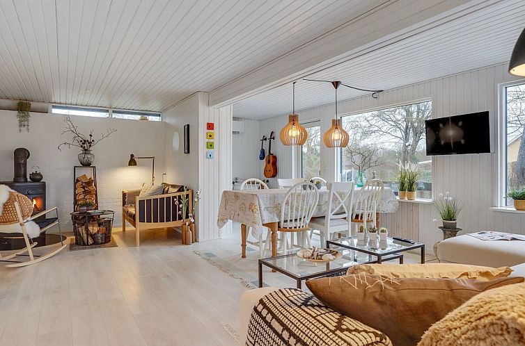 Vakantiehuis "Elma" - 350m from the sea