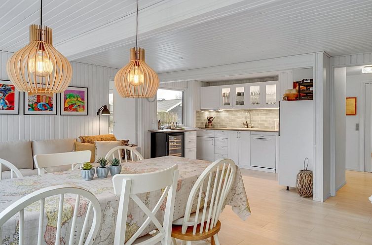 Vakantiehuis "Elma" - 350m from the sea