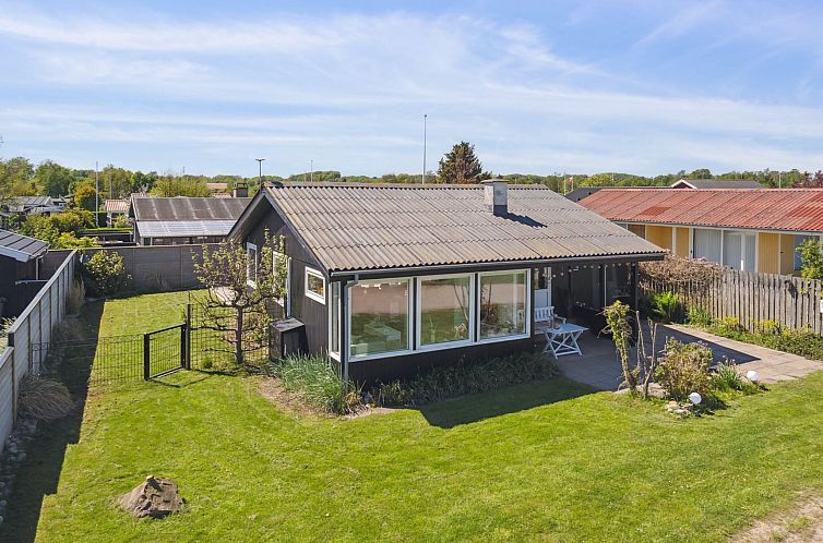 Vakantiehuis "Elisabeta" - 60m from the sea