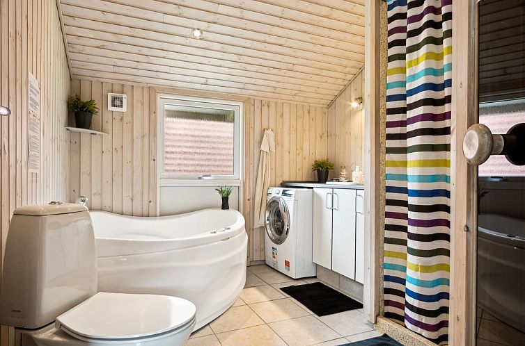 Vakantiehuis "Elisabeta" - 60m from the sea