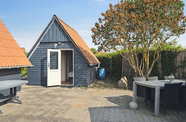 Vakantiehuis "Leve" - 200m from the sea