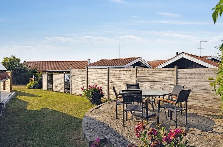 Vakantiehuis "Leve" - 200m from the sea