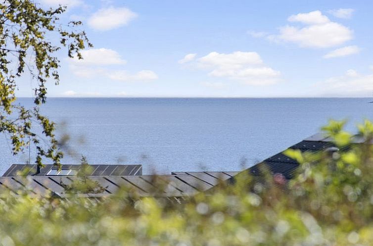 Vakantiehuis "Sinika" - 400m from the sea