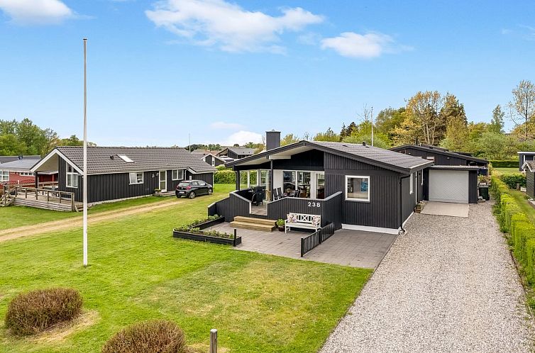 Vakantiehuis "Gudmar" - 75m from the sea