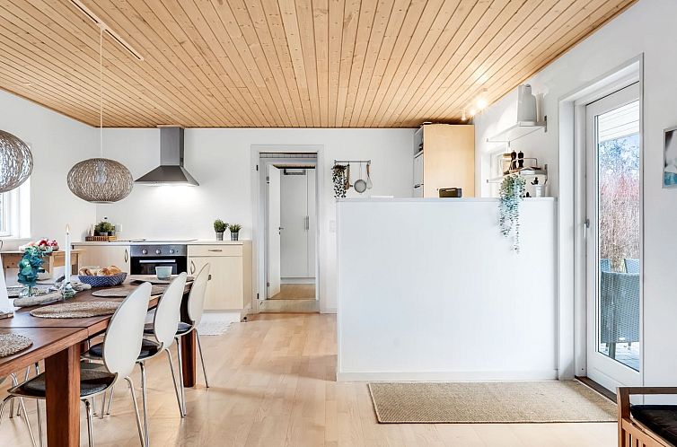 Vakantiehuis "Sampsa" - 350m from the sea