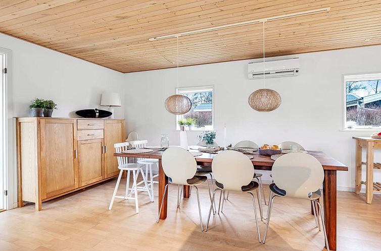 Vakantiehuis "Sampsa" - 350m from the sea