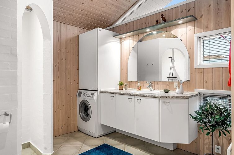 Vakantiehuis "Lien" - 100m from the sea