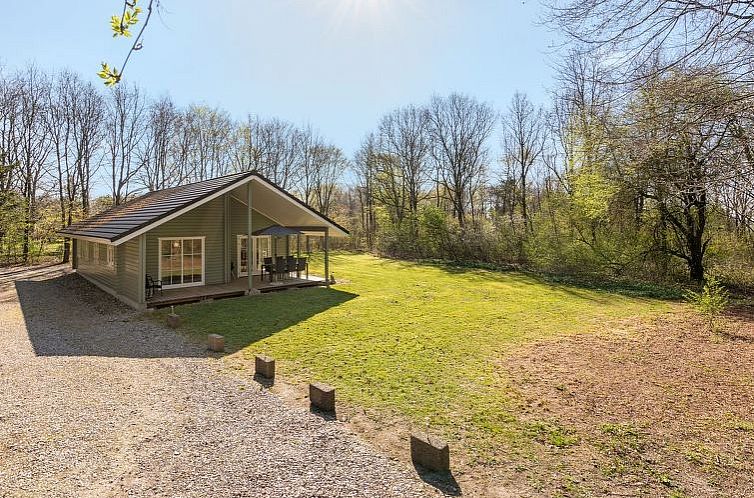 Vakantiehuis "Eryka" - 28km from the sea