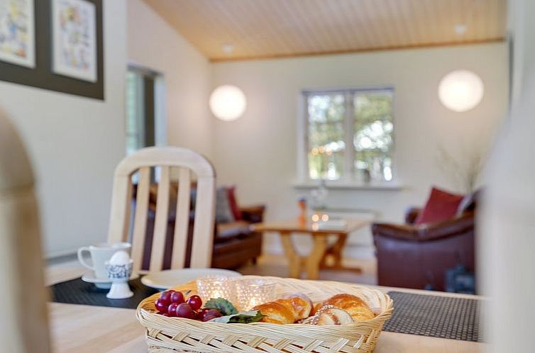 Vakantiehuis "Eryka" - 28km from the sea