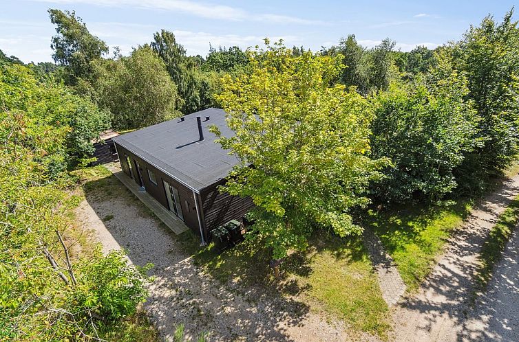 Vakantiehuis "Filip" - 1.2km from the sea