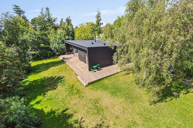 Vakantiehuis "Filip" - 1.2km from the sea