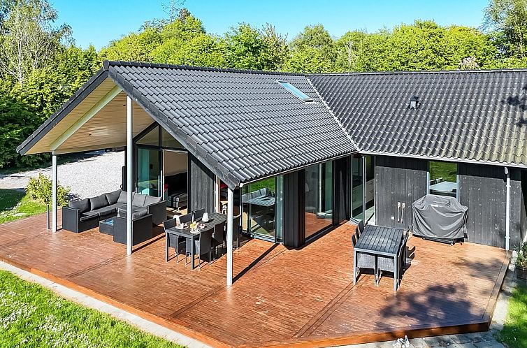 Vakantiehuis "Erlinda" - 300m from the sea