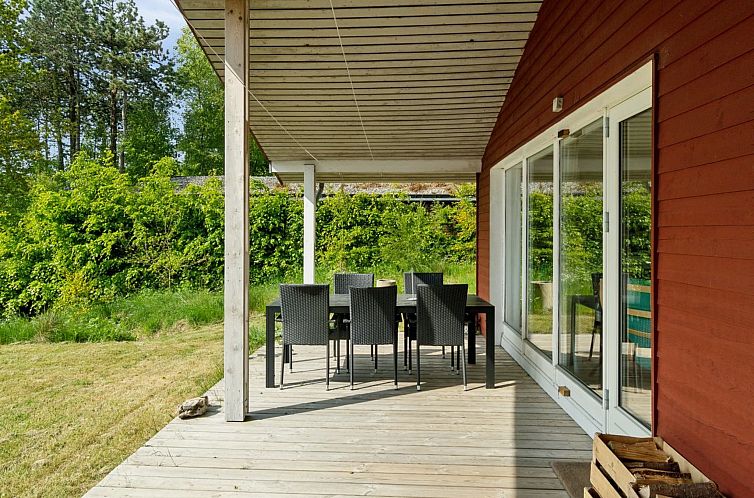 Vakantiehuis "Henryette" - 1.5km from the sea