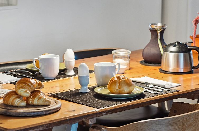 Vakantiehuis "Henryette" - 1.5km from the sea