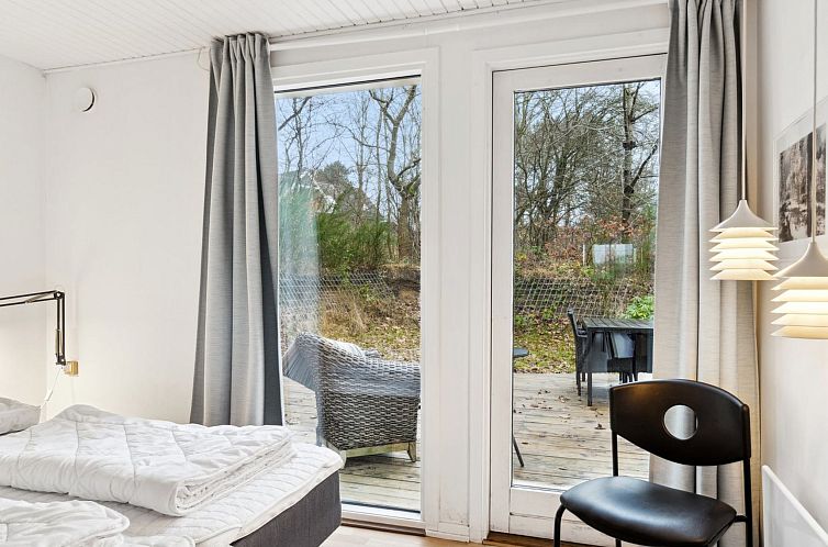 Vakantiehuis "Henryette" - 1.5km from the sea