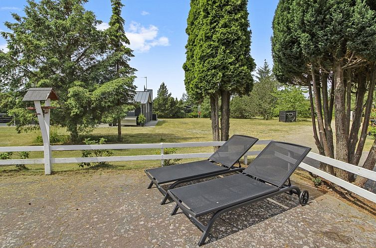 Vakantiehuis "Dedo" - 300m from the sea