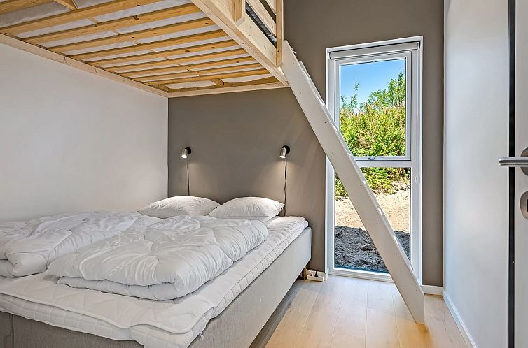 Vakantiehuis "Hubertina" - 900m from the sea
