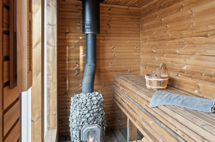 Vakantiehuis "Danske" - 6.8km from the sea