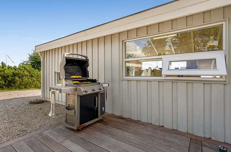 Vakantiehuis "Sybil" - 700m from the sea