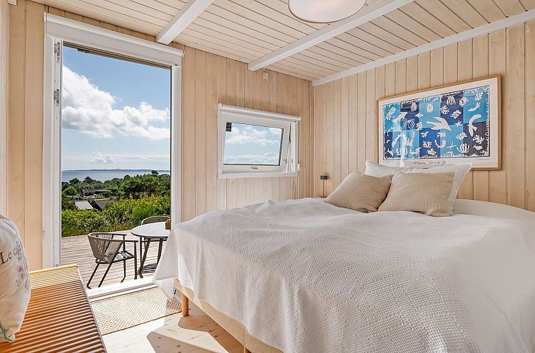 Vakantiehuis "Sybil" - 700m from the sea