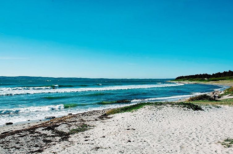 Vakantiehuis "Danja" - 1.7km from the sea
