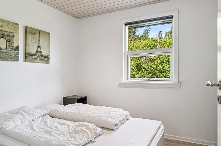 Vakantiehuis "Danja" - 1.7km from the sea