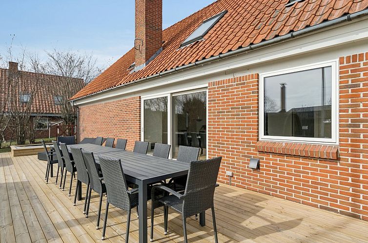 Vakantiehuis "Cyrill" - 2km from the sea