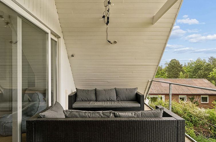 Vakantiehuis "Cyrill" - 2km from the sea