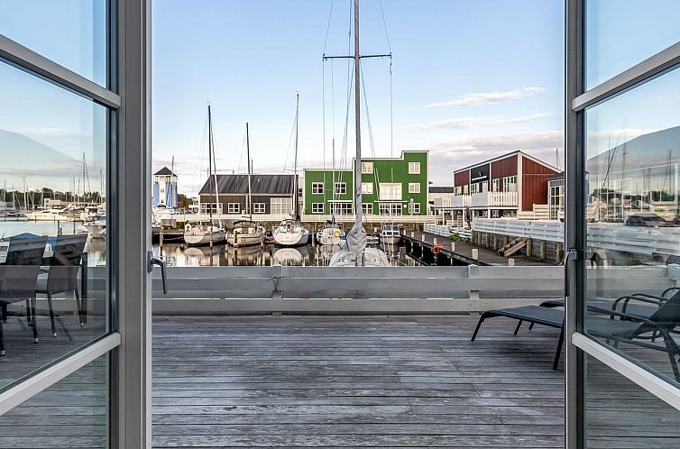 Vakantiehuis "Angret" - 200m from the sea