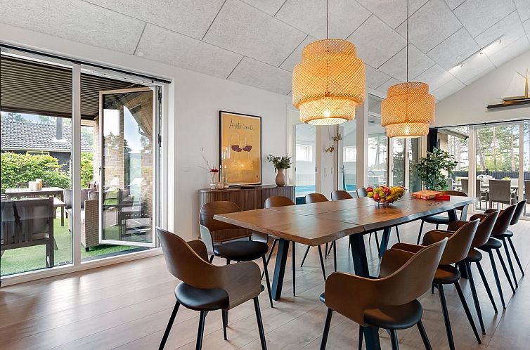 Vakantiehuis "Angret" - 200m from the sea