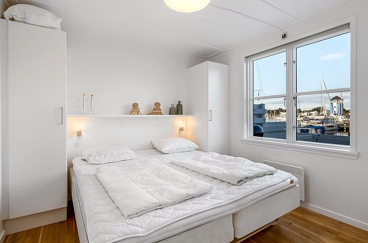 Vakantiehuis "Angret" - 200m from the sea