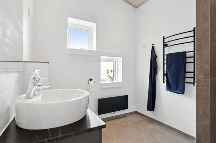 Vakantiehuis "Liesel" - 700m from the sea