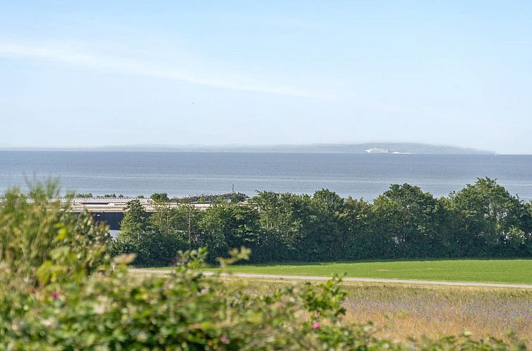 Vakantiehuis "Drine" - 700m from the sea