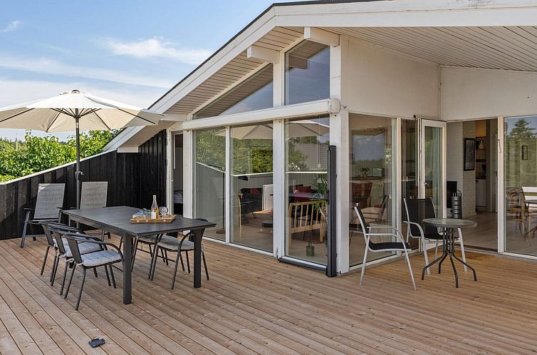 Vakantiehuis "Drine" - 700m from the sea